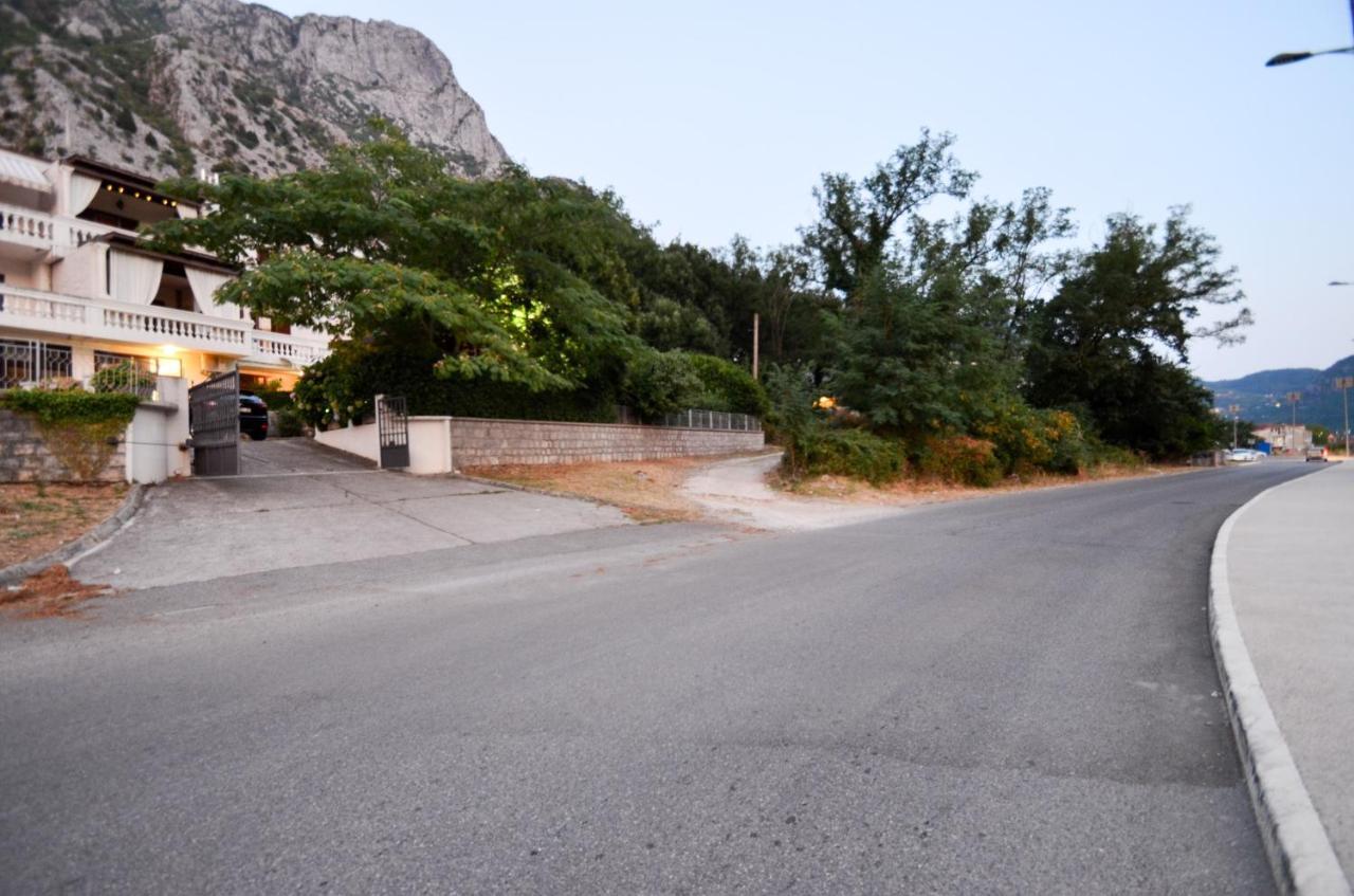 Apartament Djardin Kotor Zewnętrze zdjęcie